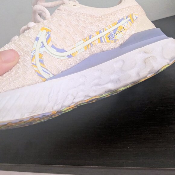 nike react flyknit pink 7.5 sneaker athletic shoe comfort - Picture 4 of 9